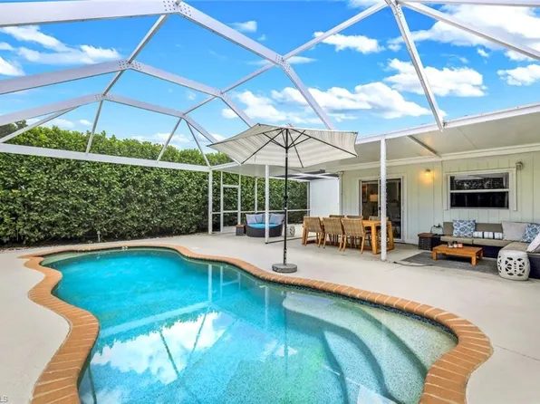 779 98th AVE N, NAPLES, FL 34108