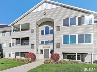 8374 N Jasonville Ct SE #50, Caledonia, MI 49316