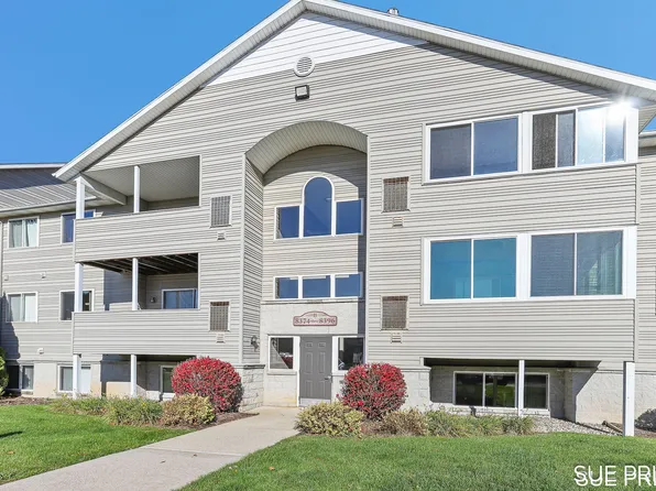 8374 N Jasonville Ct SE #50, Caledonia, MI 49316