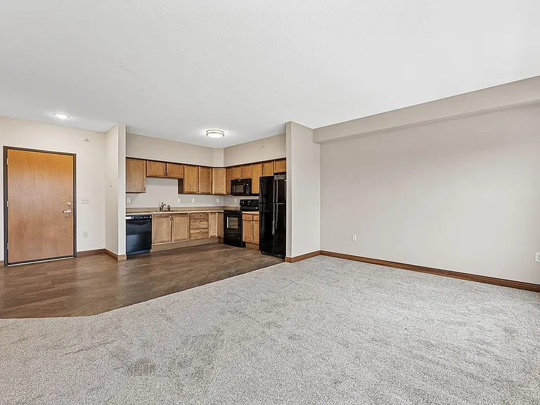 515 2nd Ave SW — Photo 14