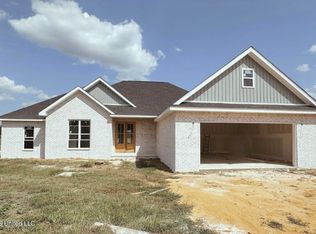 25960 Yellow Bluff Rd, Lucedale, MS 39452