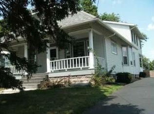 204 High St, Clinton, WI 53525