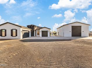 27435 N Michelle Ln, San Tan Valley, AZ 85144