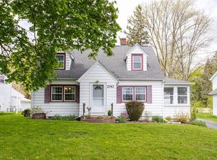 2742 Chili Ave, Rochester, NY 14624