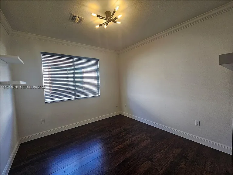 15387 SW 21st Ln — Photo 17