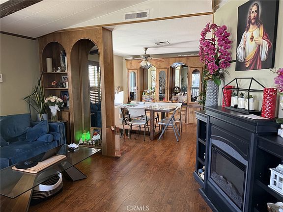 5th image of 235 Albatross Ln