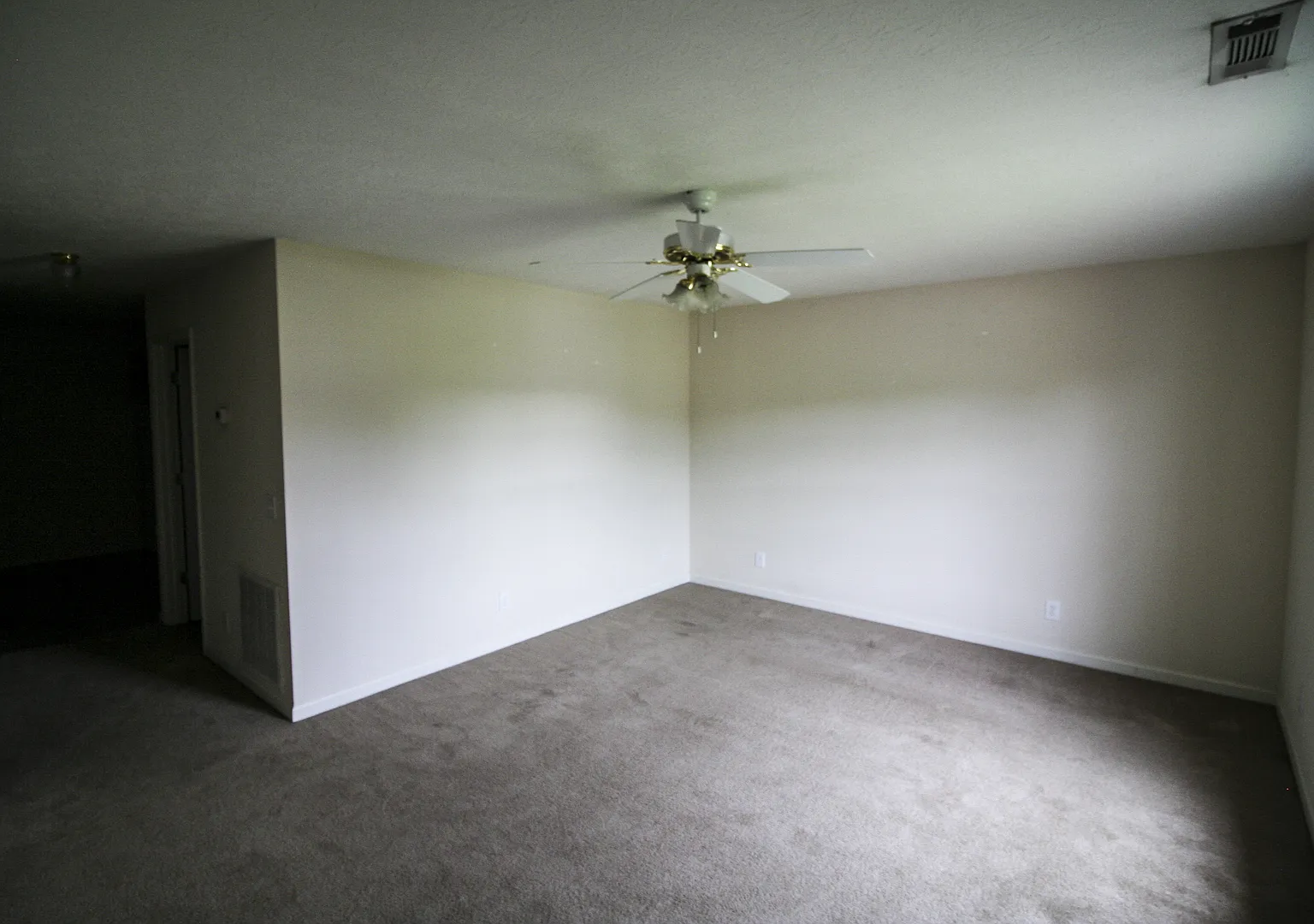 The Oaks - 825 — Photo 2