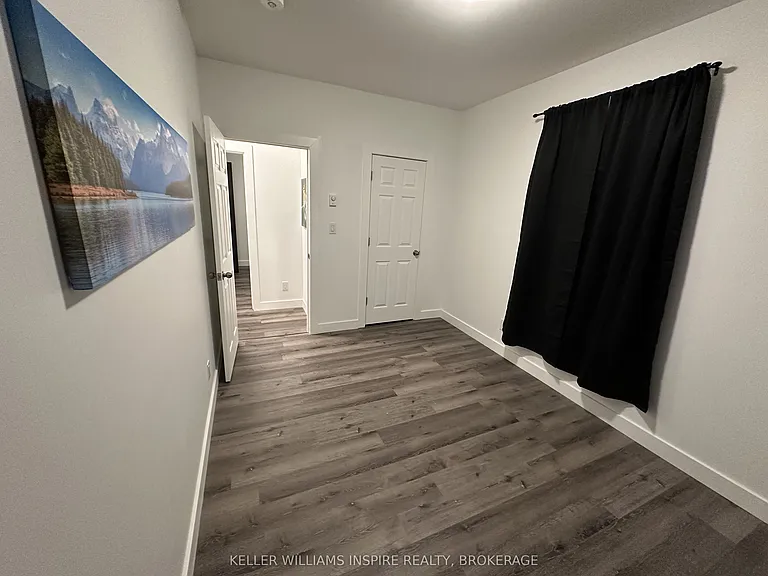 31 Everett St — Photo 16