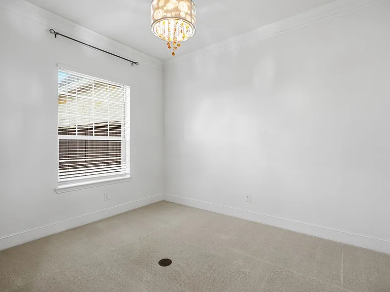 7136 Shingle Mill Rd — Photo 12