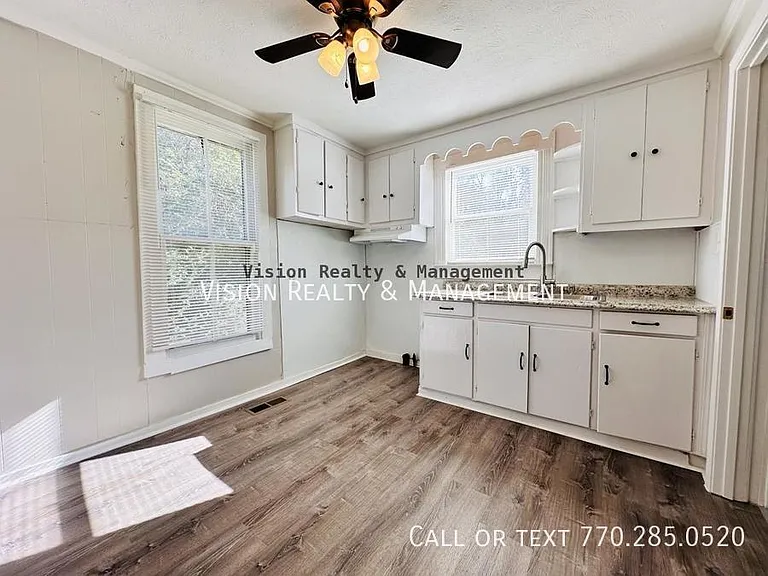 31 Reynolds St — Photo 14