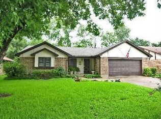 5910 Melstone Dr, Arlington, TX 76016