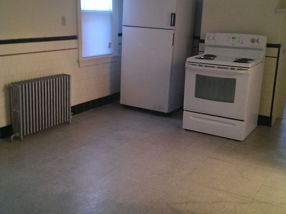 2nd image of 67 Ethan St #2