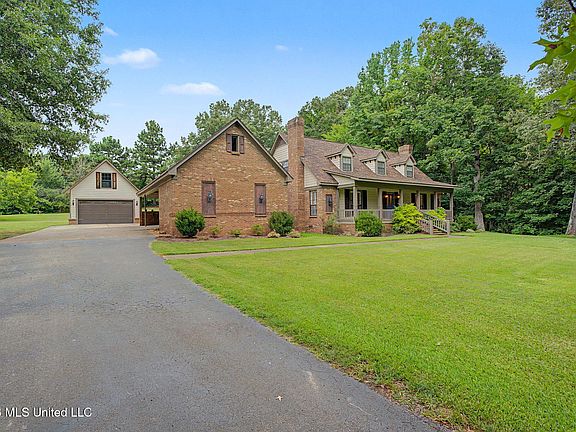 5th image of 1060 Wooten Rd