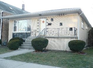 1220 East Ave, Berwyn, IL 60402