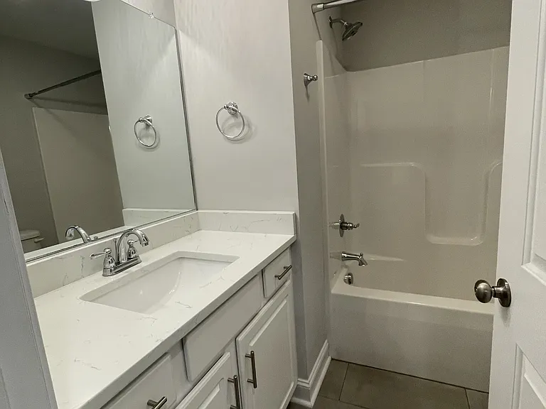 1178 Commonwealth Cir #1 — Photo 14