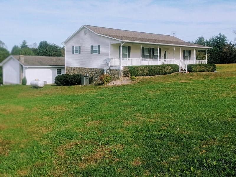 1st image of 35 Lee Shelton Ln