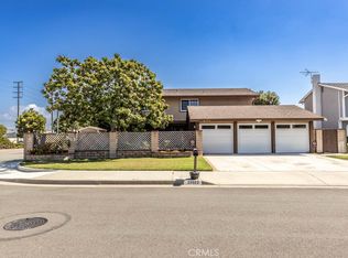 20022 Tranquil Ln, Huntington Beach, CA 92646