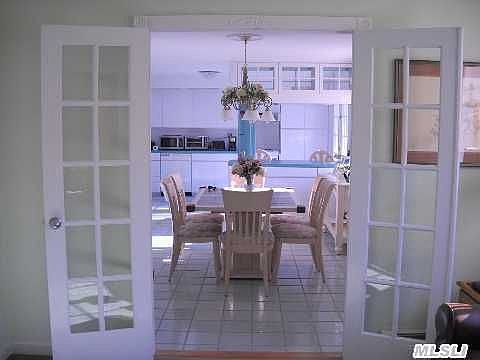 5th image of 1 Carlisle Ln