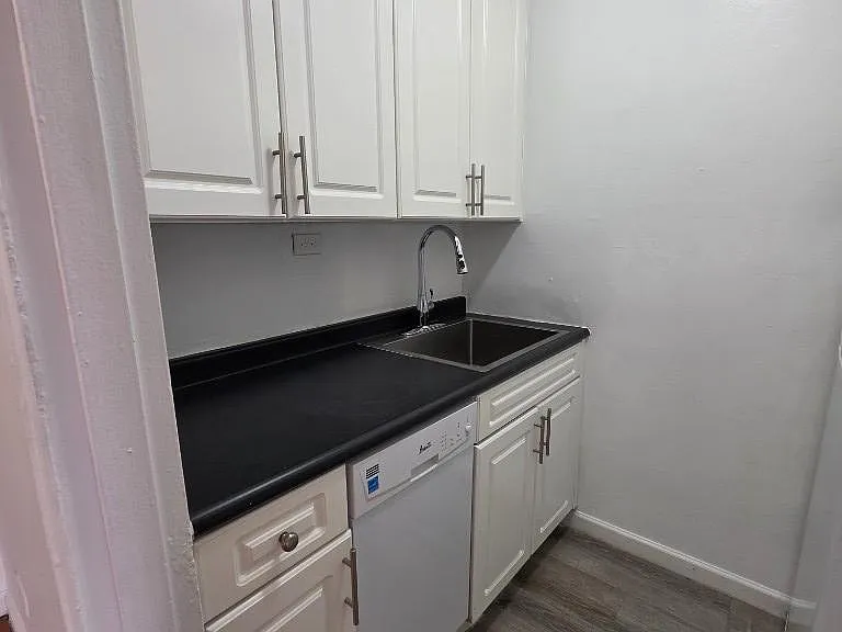 144-87 41st Ave #203 — Photo 5