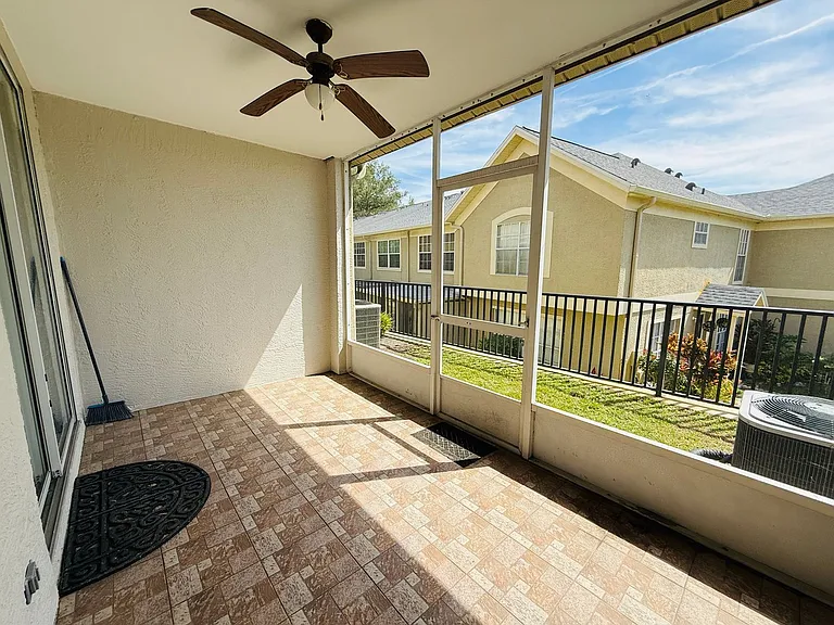 2843 Thaxton Dr #38 — Photo 28