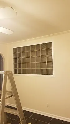 Rented by Aidonis Realty | media 7