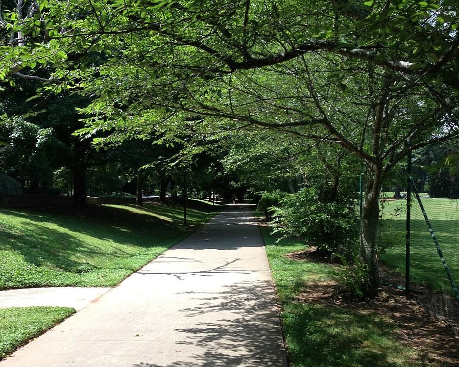 East Chastain Park