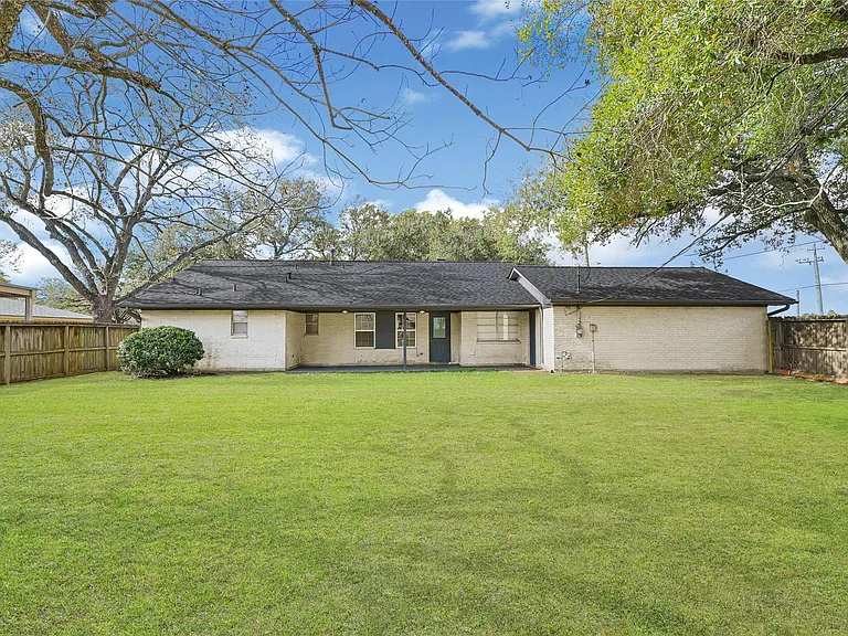13003 Frank Ln — Photo 25