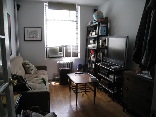 Rented by Citi Habitats | media 6