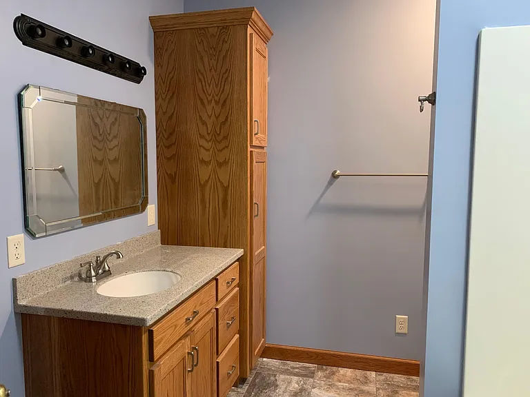501 Winona Beach Dr — Photo 9