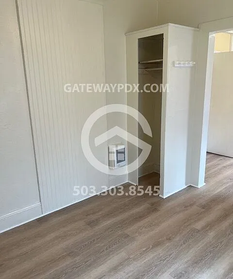 335 SE 80th Ave #4 — Photo 8