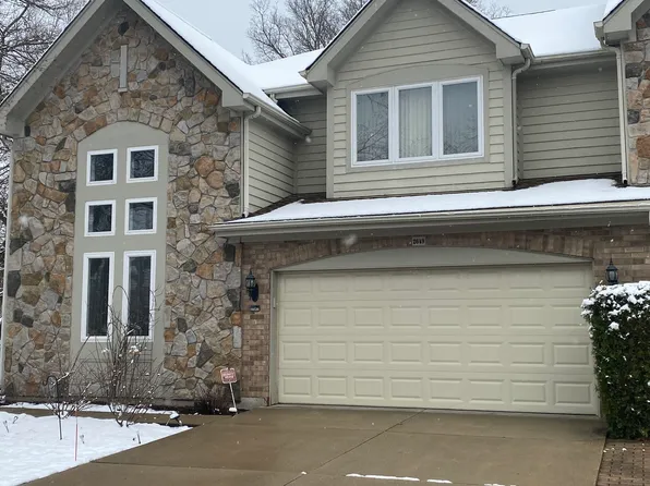 2649 Chelsey St, Buffalo Grove, IL 60089