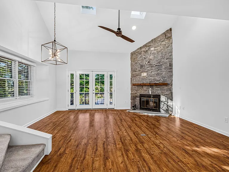 138 River Breeze Dr — Photo 14