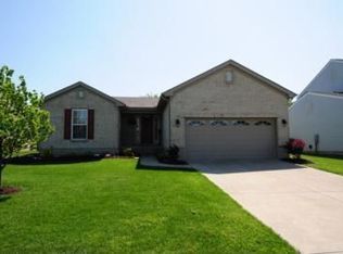 10042 Golden Pond Dr, Union, KY 41091
