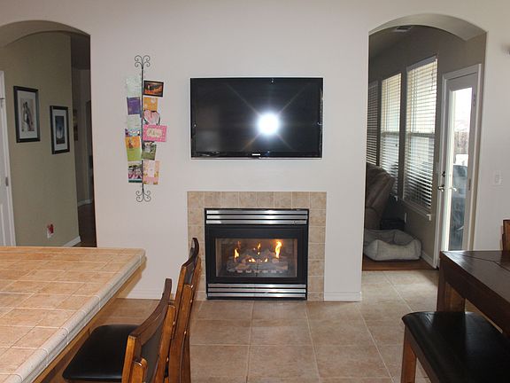 Double sided fireplace