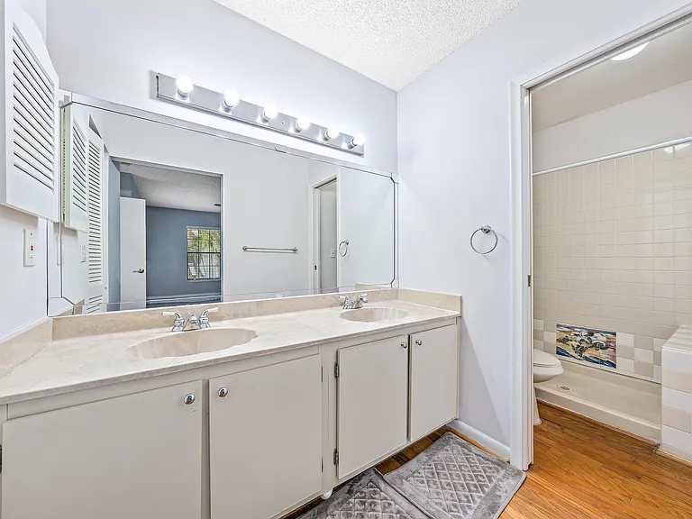 352 Prestwick Cir #1 — Photo 11