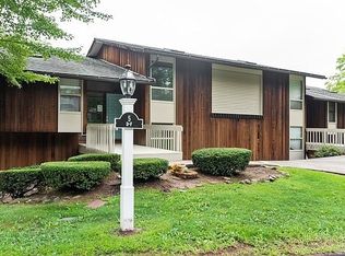 5 Country Squire Dr UNIT F, Cromwell, CT 06416