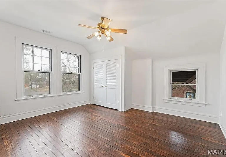 604 Bellerive Blvd — Photo 14
