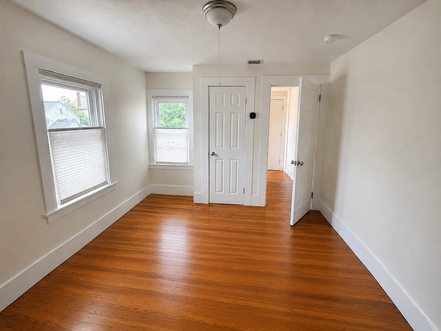 176 Trenton St — Photo 4