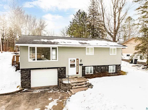 3230 Florine St, Duluth, MN 55811