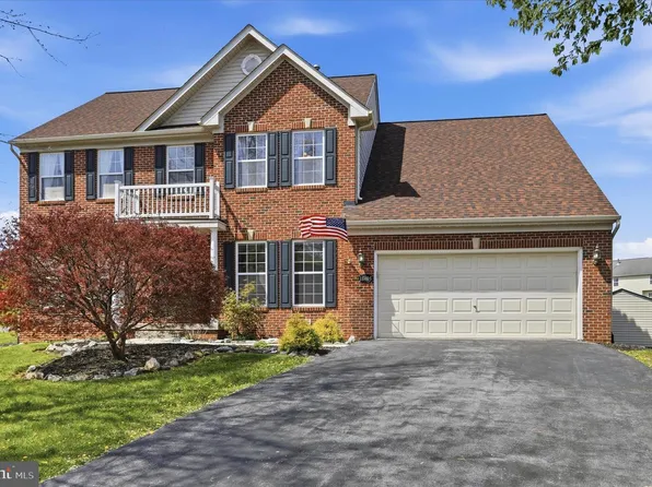 18106 Bullock Ct, Hagerstown, MD 21740