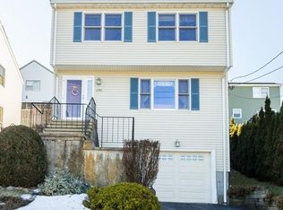 130 College Farm Rd, Waltham, MA 02451