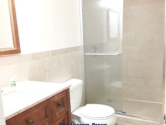 4th image of 420 E 120th St #2B