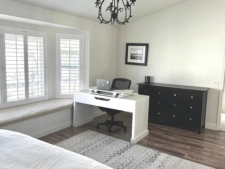 117 E Wilson St #B — Photo 16