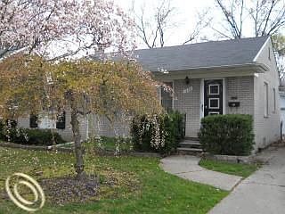 2nd image of 1224 Aline Dr