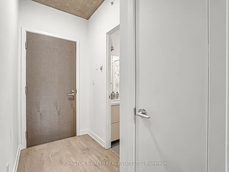 109 Ossington Ave #207 — Photo 29