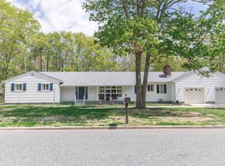 8 Acorn Ln, Cape May Court House, NJ 08210