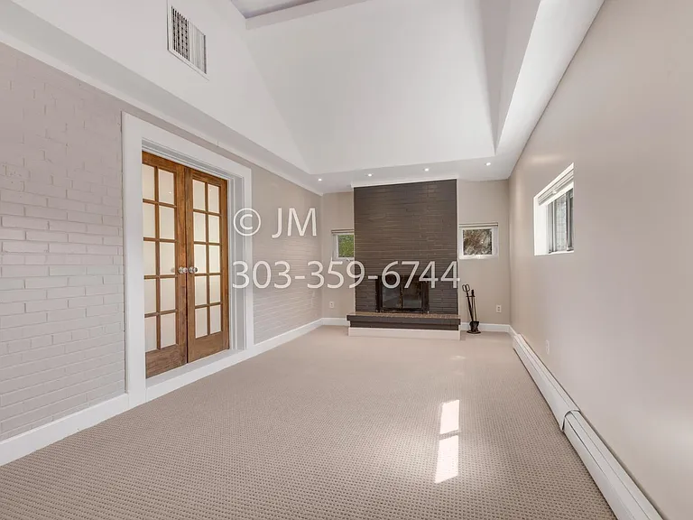 3423 E 29th Ave — Photo 14