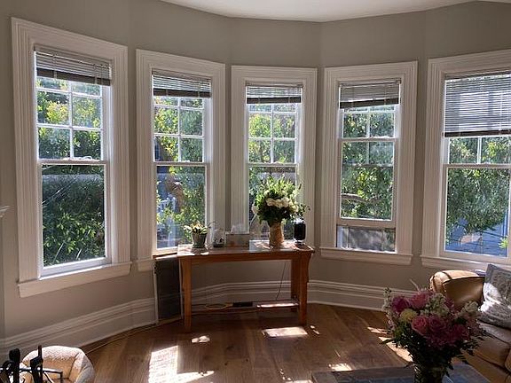 Living room has great sunlight almost all day!