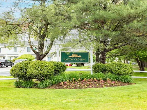 6 Nancy Rd APT 5, South Easton, MA 02375
