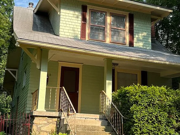 1733 S Crescent Ave, Independence, MO 64052